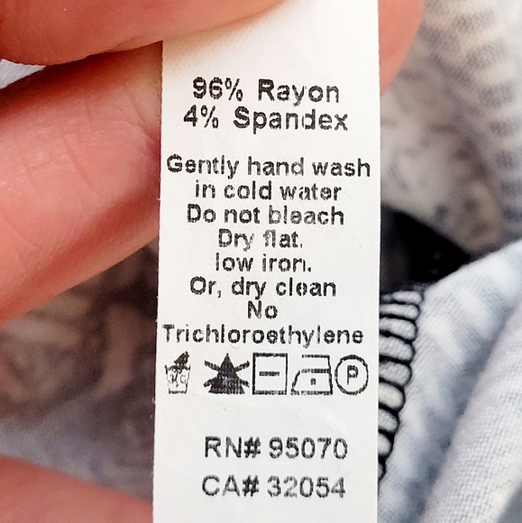 WESTON WEAR x ANTHRO Asymmetric Tunic Tank Top Black Ivory L - Picture 8 of 8